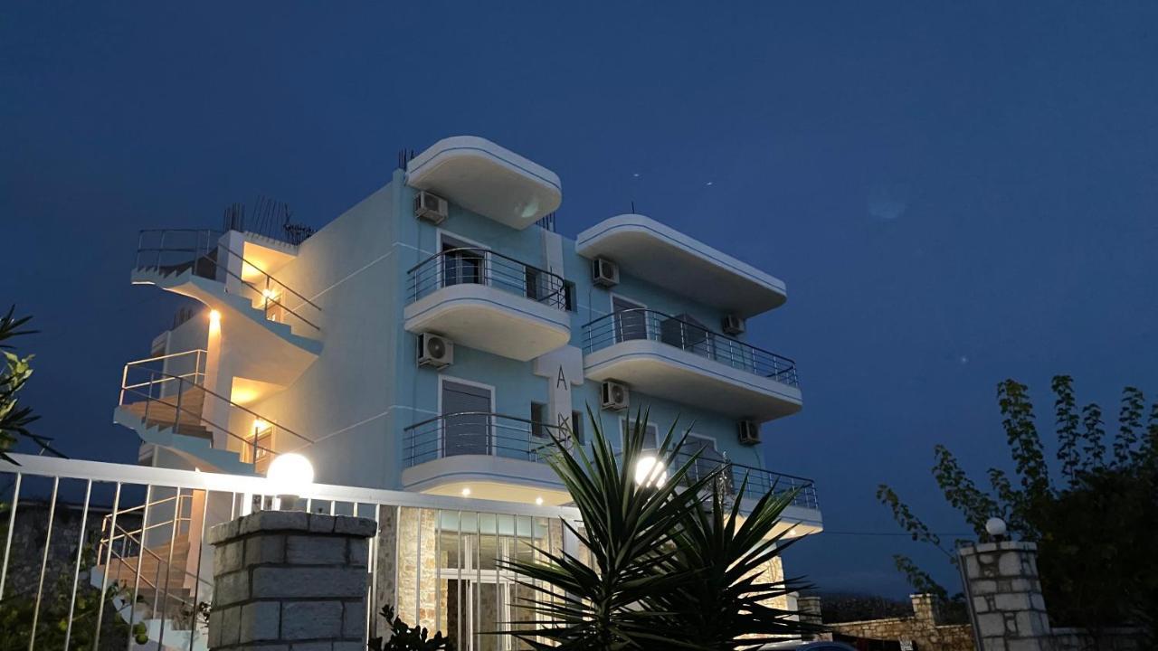 Vila Llaka Otel Himarë Dış mekan fotoğraf